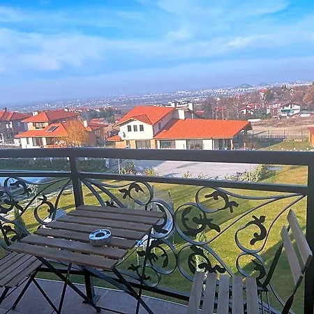 Goldenburg Hotel 4*