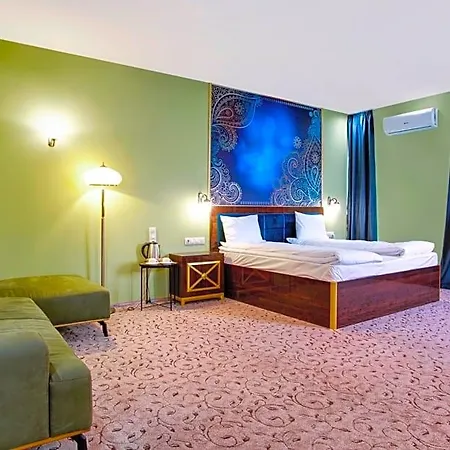 Goldenburg 4* Пловдив
